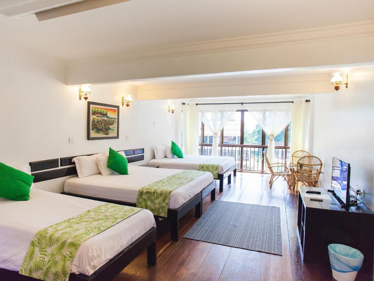 Anjungan Beach Resort Кампунг-Телук-Нипах Экстерьер фото