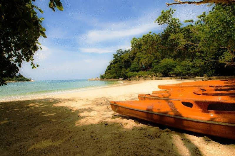 Anjungan Beach Resort Кампунг-Телук-Нипах Экстерьер фото